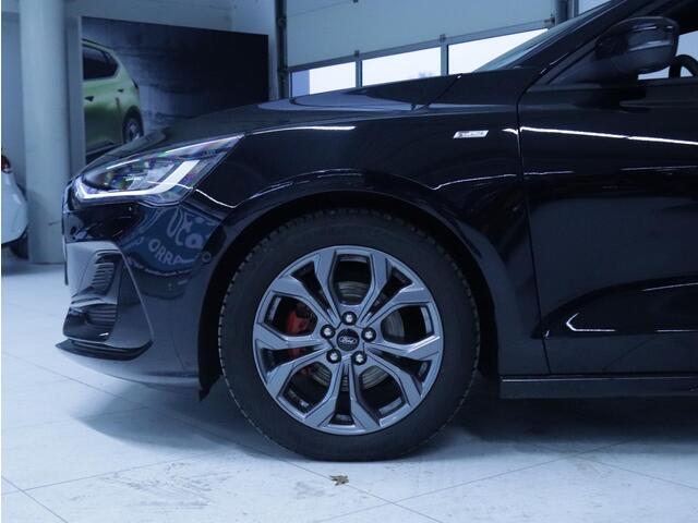 Ford FOCUS Wagon 1.0 EcoBoost Hybrid ST Line Stoelverwarming/Clima/Camera