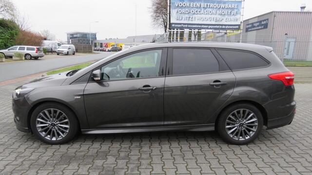 Ford FOCUS Wagon 1.0 140 pk ST- Line wagon Xenon, Bliss, ECC, 84786 km !!