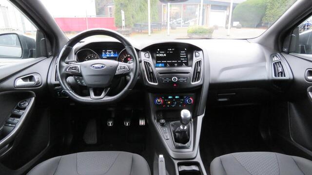 Ford FOCUS Wagon 1.0 140 pk ST- Line wagon Xenon, Bliss, ECC, 84786 km !!