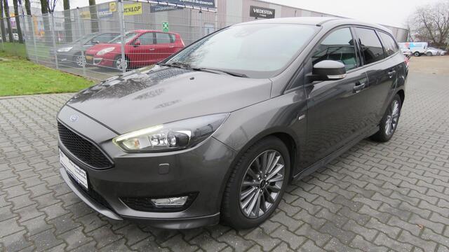 Ford FOCUS Wagon 1.0 140 pk ST- Line wagon Xenon, Bliss, ECC, 84786 km !!