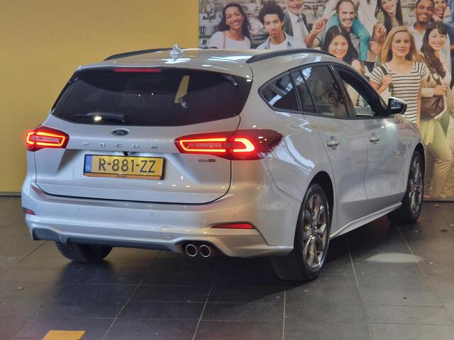 Ford FOCUS Wagon 1.0 EcoBoost Hybrid ST Line NAVIGATIE | ACHTERUITRIJCAMERA | PARKEERSENSOREN VOOR-EN ACHTER | STOEL-STUUR-EN VOORRUITVERWARMING