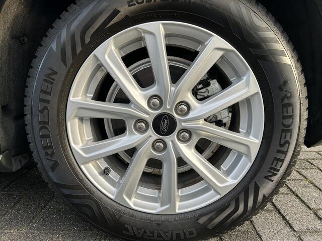 Ford FOCUS EcoBoost 100 pk Connected | Winter Pack | Apple Carplay | Keyless entry | 4 seiz. banden | 1e eigenaar | 100% dealer onderh.|