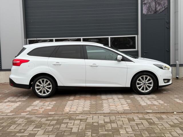 Ford FOCUS SW 1.0 TITANIUM / AIRCO NAVIGATIE BT AUX PDC-RONDOM CRUISE