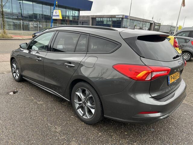 Ford FOCUS 1.0 EcoBoost Hybride ST Line Business