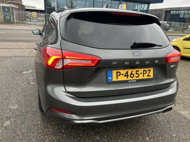 Ford FOCUS 1.0 EcoBoost Hybride ST Line Business