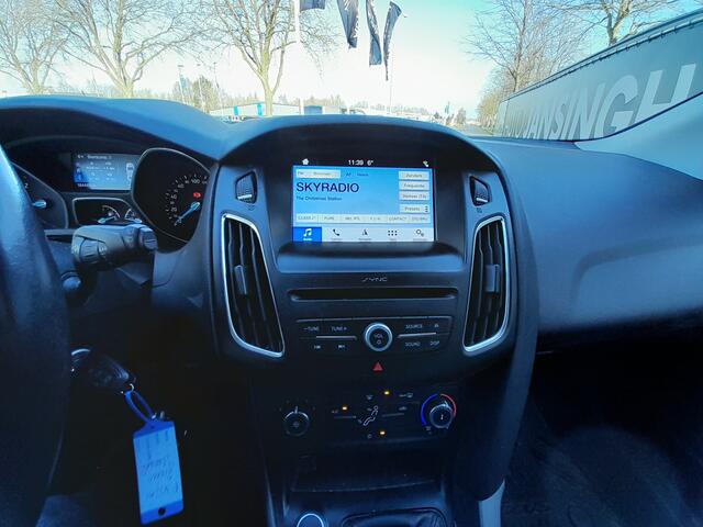 Ford FOCUS Wagon Diesel Trend | Airco | Navigatie | Cruise control | Privacy glas | RIJKLAARPRIJS INCL 12 MAANDEN GARANTIE EN BEURT