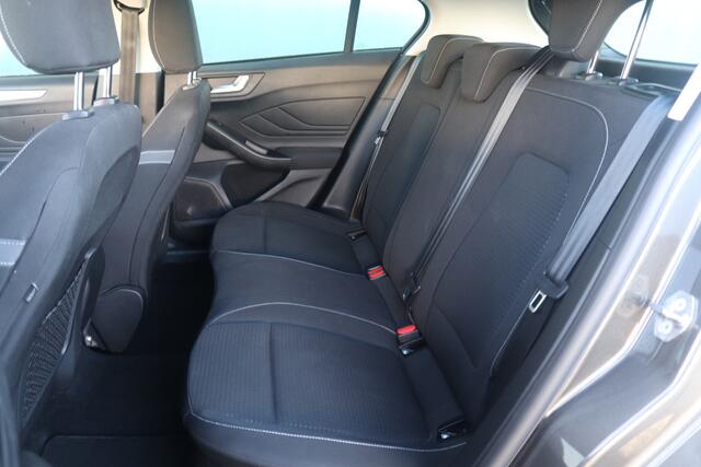 Ford FOCUS BWJ 2022 1.0 100 PK EcoBoost Connected AIRCO / CRUISE / NAVI / BLUETOOTH / PDC / SPORTSTOELEN / MULTIFUNCT. STUUR