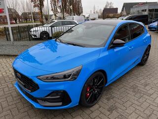 ford-focus-2.3-ecoboost-st-x-editio