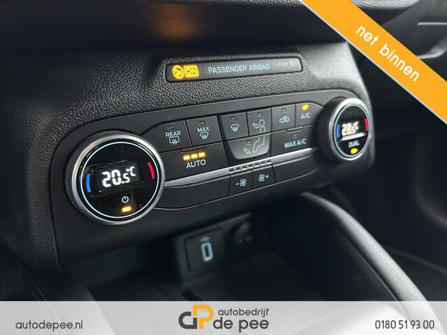 Ford FOCUS Wagon 1.0 EcoBoost Titanium X Business GARANTIE/AUTOMAAT/CARPLAY/CLIMA/CRUISE/NAVI/CAMERA/LICHTMETAAL rijklaarprijs!