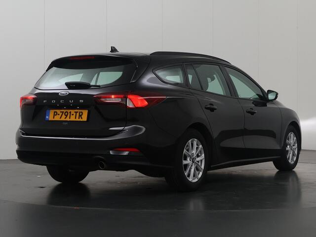 Ford FOCUS Wagon 1.0 EcoBoost Connected | Navigatiesysteeem | Apple CarPlay | Cruise Control | Parkeersensoren |