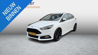 ford-focus-2.0-st-3-250-pk-recaro-l