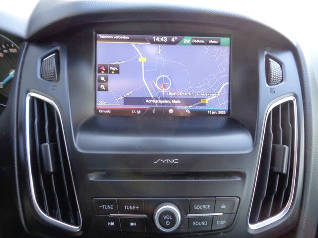 Ford FOCUS Wagon 1.0 Trend 101PK Clima Cruise Navi Trekkaak LMV NL-Auto