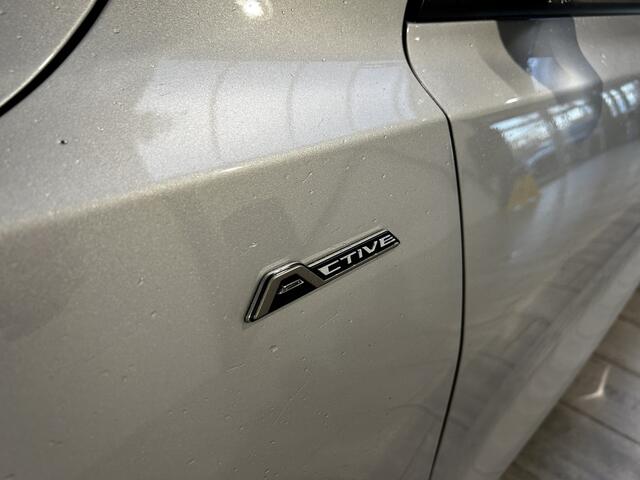Ford FOCUS Wagon EcoBoost 125pk Active | Elek. trekhaak | Airco | Cruise | Navigatie |