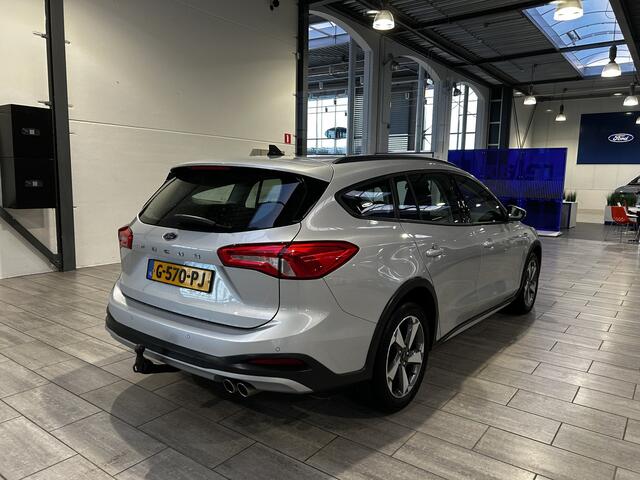 Ford FOCUS Wagon EcoBoost 125pk Active | Elek. trekhaak | Airco | Cruise | Navigatie |
