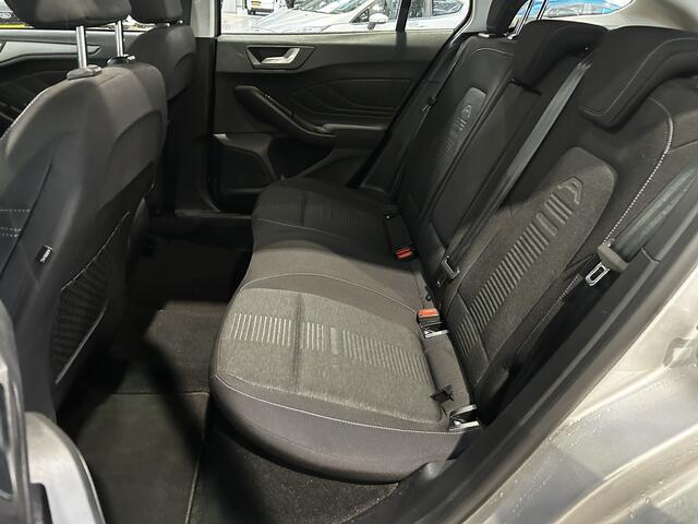 Ford FOCUS Wagon EcoBoost 125pk Active | Elek. trekhaak | Airco | Cruise | Navigatie |