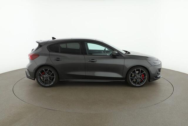 Ford FOCUS 2.3 Ecoboost 280pk ST-3 | Sper Differentieel | Panoramadak | Adaptive cruise control |Winter Pack | Trekhaak Afneembaar