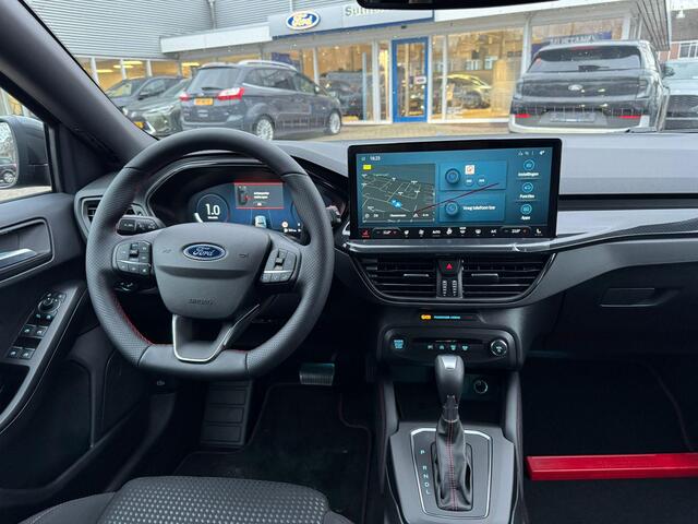 Ford FOCUS 1.0 EcoBoost Hybrid ST Line Wagon 155pk SCI Automaat | April leverbaar | Winter Pack | Chrome Blue | 12.3 inch personaliseerbare Digital Cockpit | Achteruitrijcamera | Draadloos opladen mobiele telefoon | Ford Keyless Entry