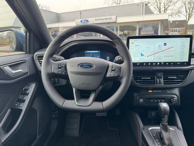 Ford FOCUS 1.0 EcoBoost Hybrid ST Line Wagon 155pk SCI Automaat | April leverbaar | Winter Pack | Chrome Blue | 12.3 inch personaliseerbare Digital Cockpit | Achteruitrijcamera | Draadloos opladen mobiele telefoon | Ford Keyless Entry