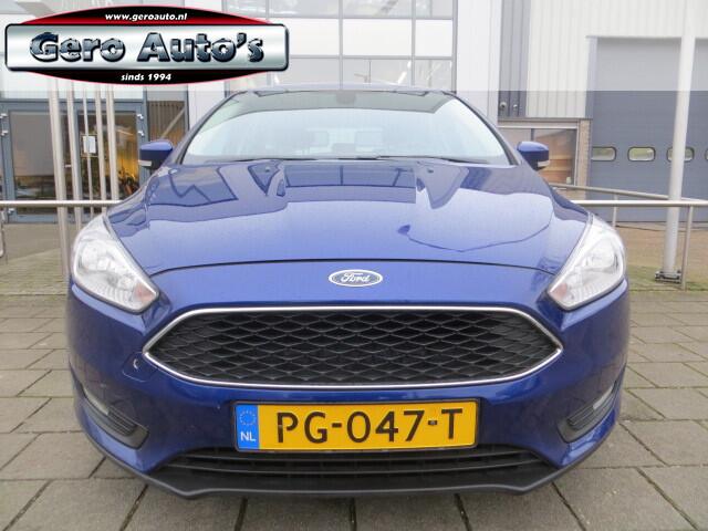 Ford FOCUS 1.5 TDCI Lease Edition hatchback airco ecc lmv etc
