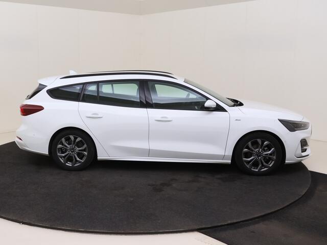 Ford FOCUS 1.0 EcoBoost Hybrid ST Line | Navi | Adaptive Cruise Control