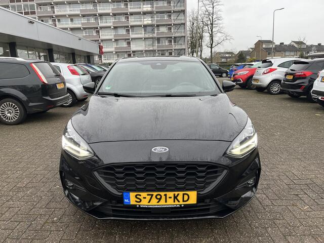 Ford FOCUS 1.0 EcoBoost ST-line Business Winterpack Automaat