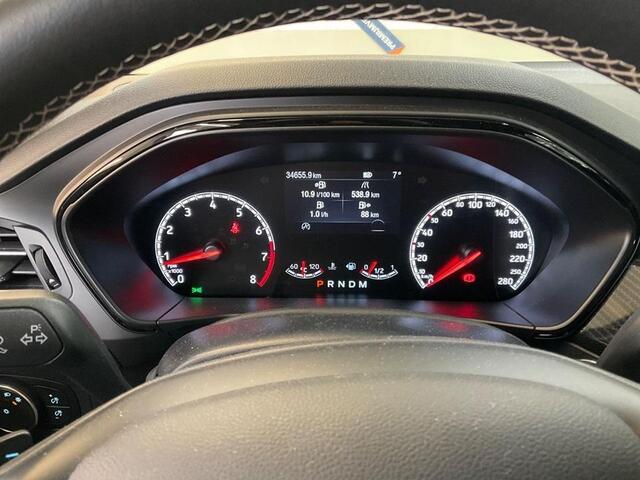 Ford FOCUS 2.3 EcoBoost ST-3 | 280pk Automaat! | Winter Pack | Adaptive LED | Sper differentieel | Achteruitrijcamera | Navigatie
