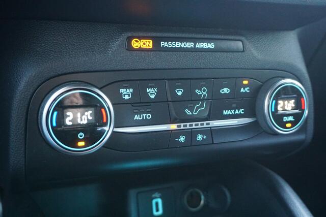 Ford FOCUS Wagon 1.0 125 PK EcoBoost ST Line | TREKHAAK | CLIMATE |