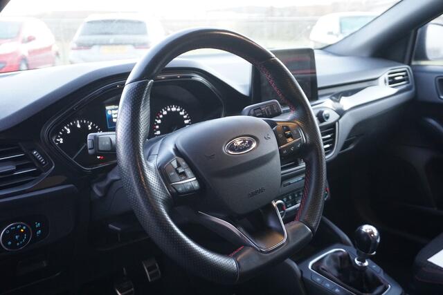 Ford FOCUS Wagon 1.0 125 PK EcoBoost ST Line | TREKHAAK | CLIMATE |
