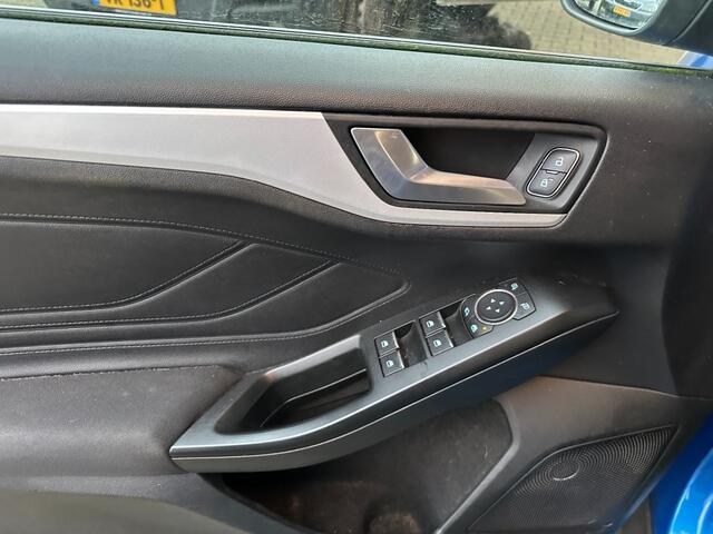 Ford FOCUS 1.0 ECOB. TR ED. BNS LM. ALL.IN.