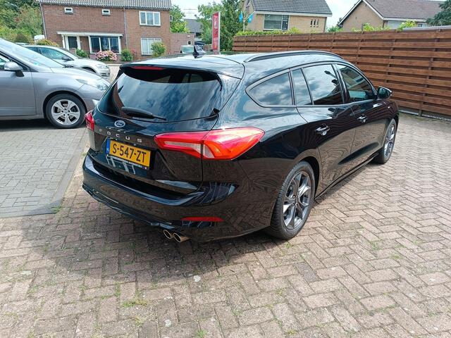 Ford FOCUS Wagon 1.0 EcoBoost ST-Line, Camera, HUD, Cruise control