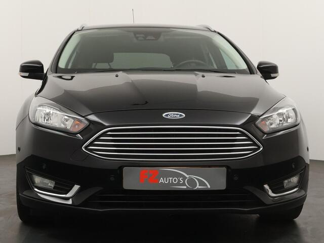 Ford FOCUS Wagon 1.0 Titanium | 100.070 KM | Trekhaak | Airco |