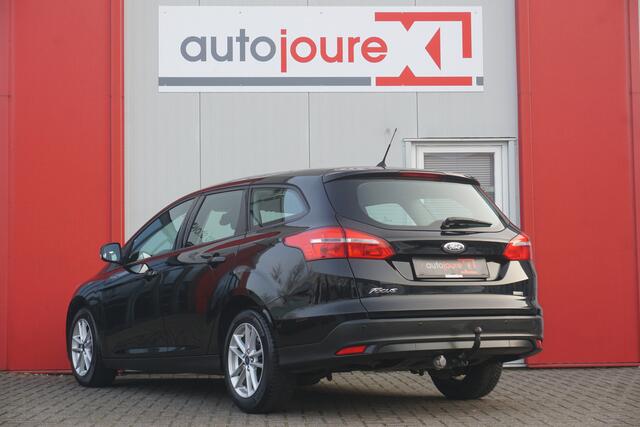 Ford FOCUS Wagon 1.0 Titanium | Climate Control | Cruise Control | Trekhaak |