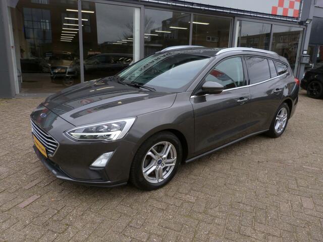 Ford FOCUS Wagon 1.5 Titanium Automaat,Camera,Led,vol Optie's