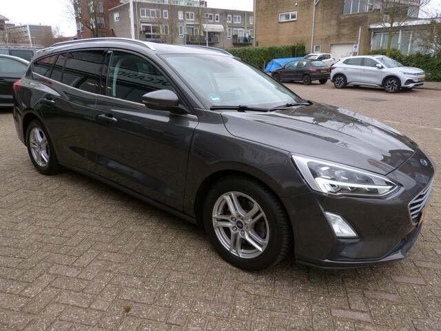 Ford FOCUS Wagon 1.5 Titanium Automaat,Camera,Led,vol Optie's