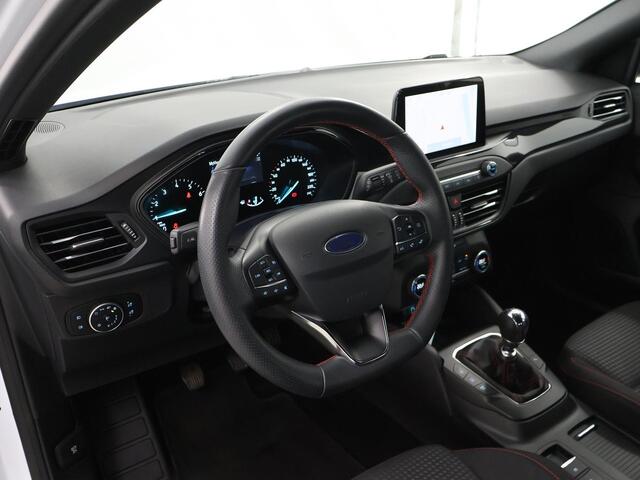 Ford FOCUS 1.0 EcoBoost Hybrid ST Line Business | Trekhaak | Navigatie | Parkeercamera | Parkeersensoren |