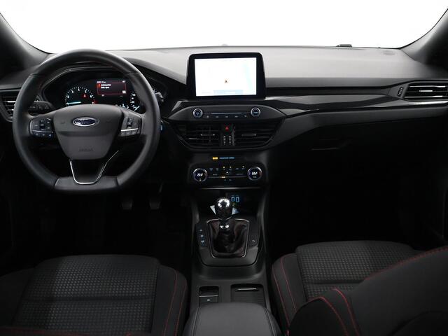 Ford FOCUS 1.0 EcoBoost Hybrid ST Line Business | Trekhaak | Navigatie | Parkeercamera | Parkeersensoren |