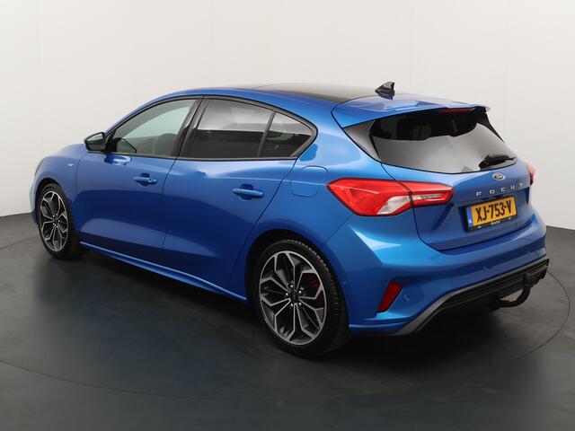 Ford FOCUS EcoBoost 125 pk ST Line | Trekhaak | Pano | Winter Pack | B&O | Camera | Adapt. cruise | 1e eig. | 100% dealer onderh.