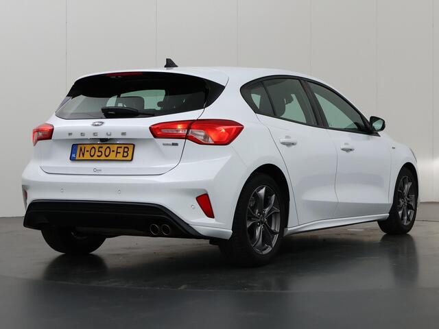 Ford FOCUS 1.0 EcoBoost Hybrid ST Line Business | Navigatiesysteem | Parkeercamera | Cruise Control | Climate Control |