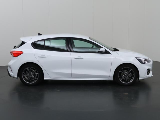 Ford FOCUS 1.0 EcoBoost Hybrid ST Line Business | Navigatiesysteem | Parkeercamera | Cruise Control | Climate Control |