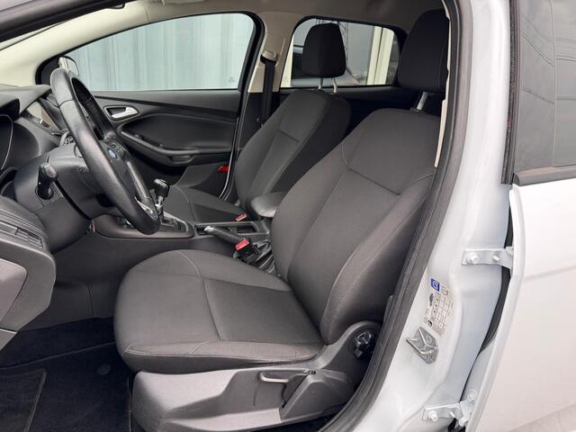 Ford FOCUS Wagon 1.0 Lease Edition navi