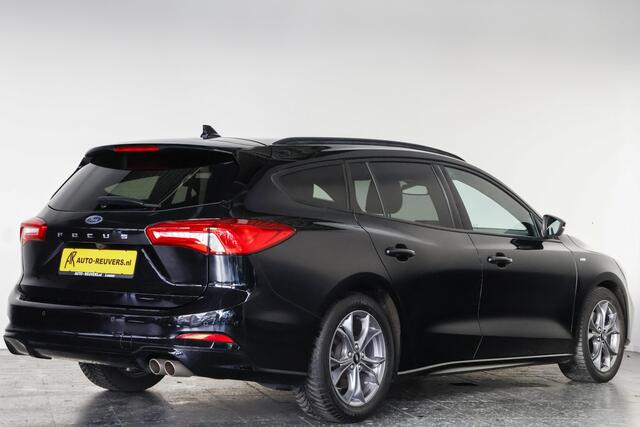 Ford FOCUS Wagon 1.5 EcoBoost ST Line / LED / Navi / CarPlay / HUD / Cam