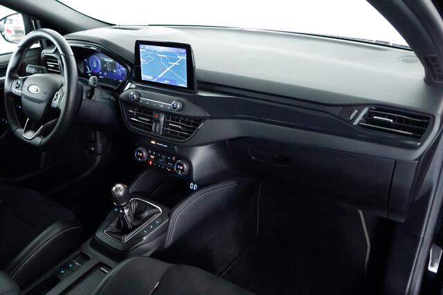 Ford FOCUS 2.3 EcoBoost ST-3 / Recaro / LED / HUD / CarPlay / ACC