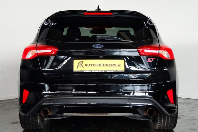 Ford FOCUS 2.3 EcoBoost ST-3 / Recaro / LED / HUD / CarPlay / ACC