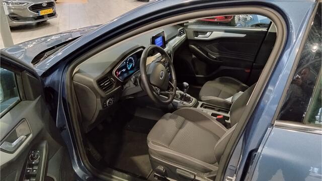 Ford FOCUS Wagon EcoBoost 100 pk Trend Edition | Camera | Navi | Apple Carplay | LED | Cruise | 4 seiz. banden