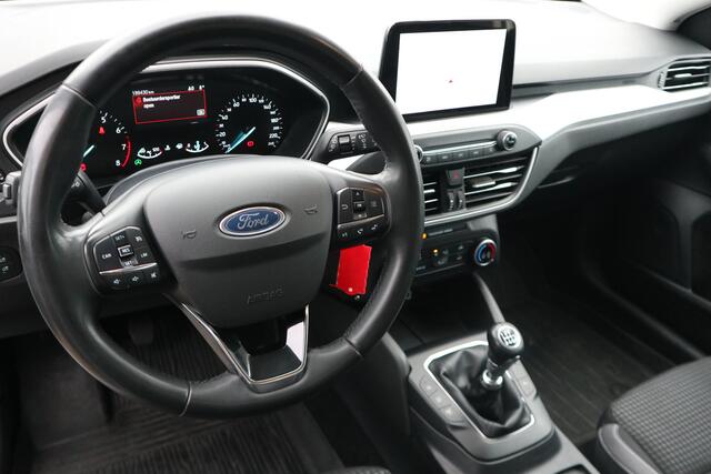 Ford FOCUS Wagon 1.0 EcoBoost Trend Edition Business | Cruise | Trekhaak | Carplay