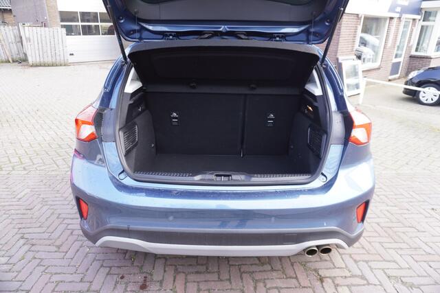 Ford FOCUS 1.5 EcoBoost Active Business AUTOMAAT STOEL- EN STUURVERWARMING CLIMA
