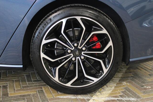 Ford FOCUS Wagon 1.0 Hybrid ST Line X Business | Incl. 12 maanden garantie | 1ste eigenaar | Adaptive cruise | Trekhaak | Climate control | Stoelverwarming | Parkeercamera |