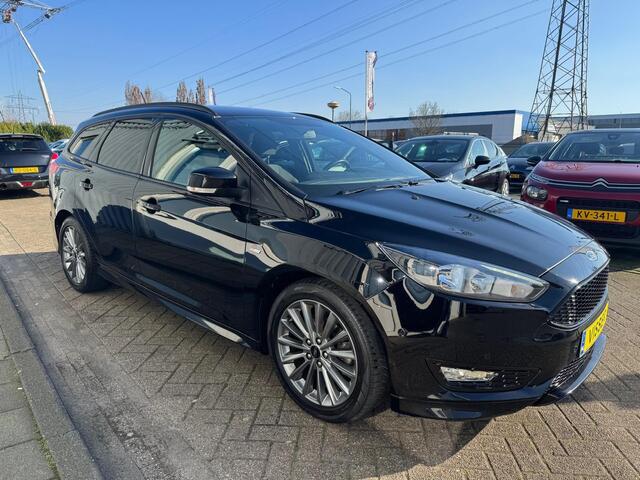 Ford FOCUS Wagon 1.0 eco boost st line navi