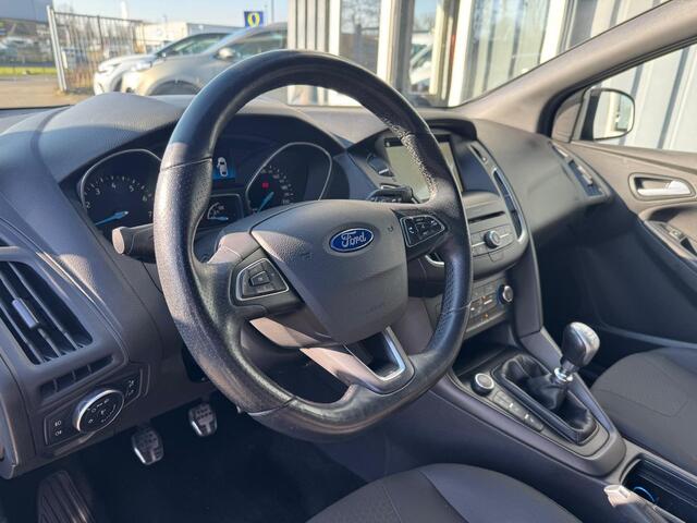 Ford FOCUS Wagon 1.0 eco boost st line navi
