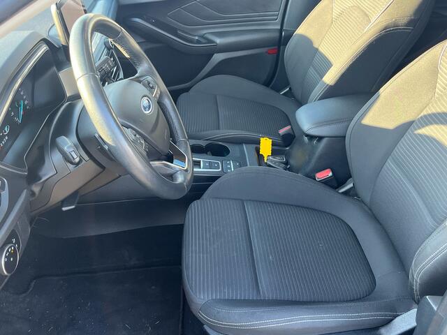 Ford FOCUS 1.0 125 pk Titanium-X automaat, navi, camera, winterpack